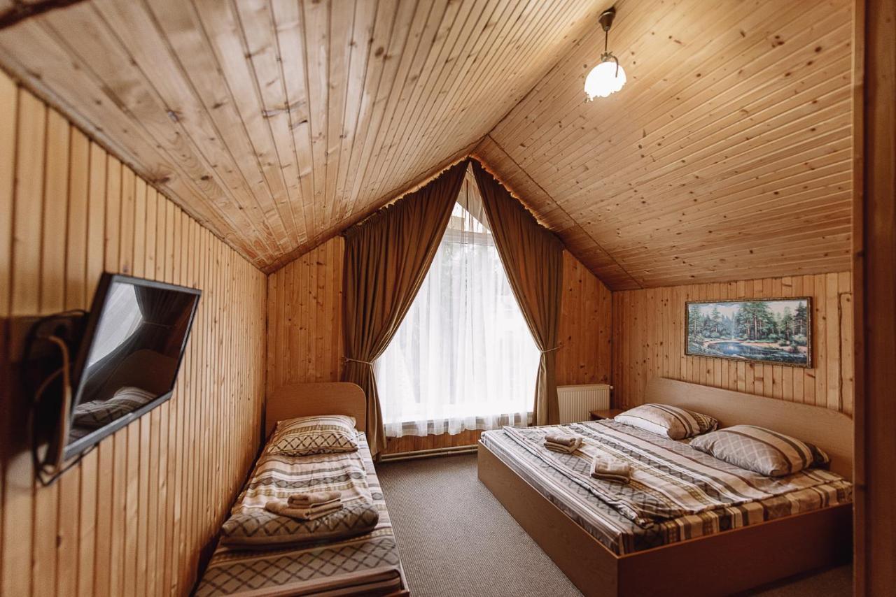 Toga Hotell Jablunytsja Exteriör bild