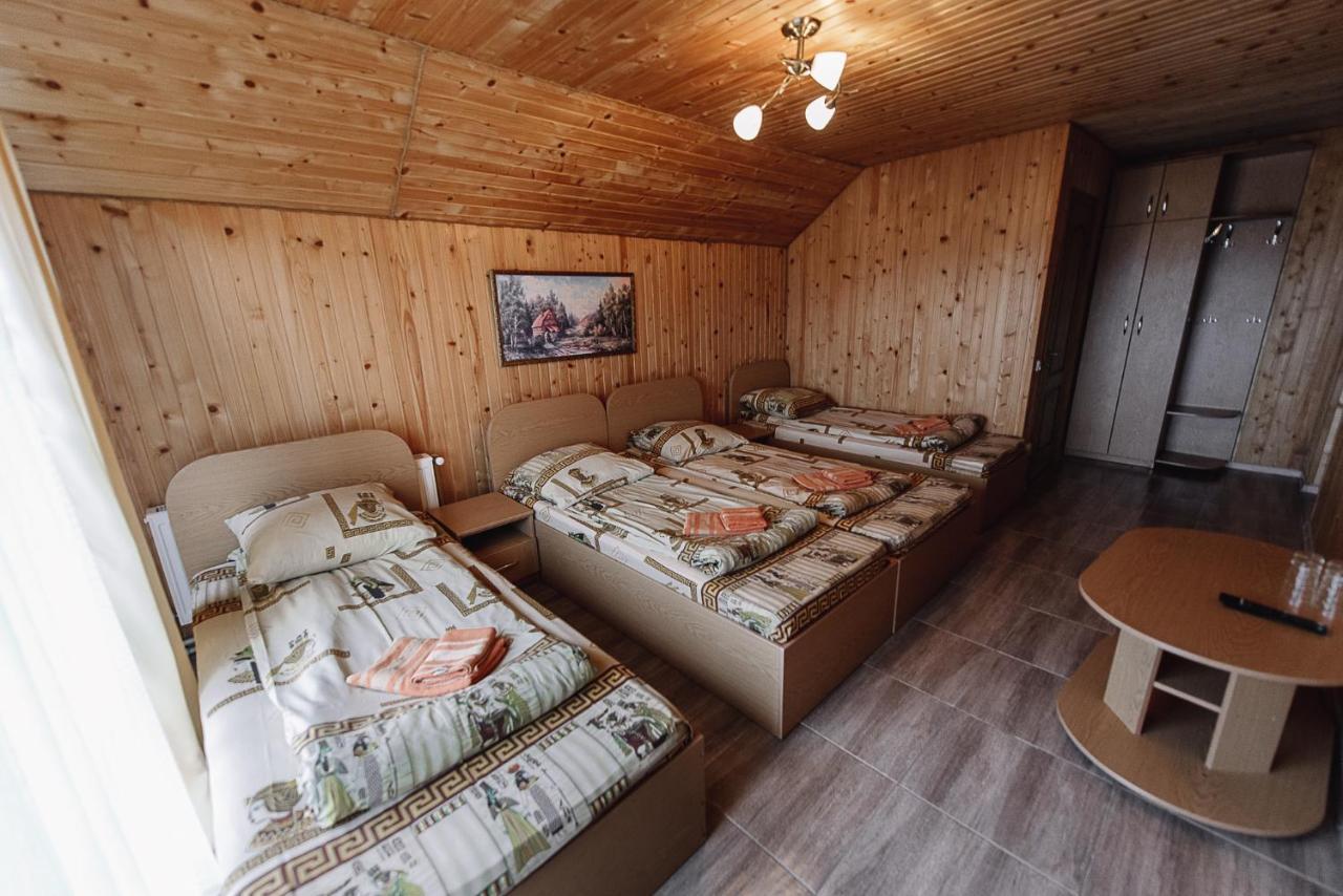 Toga Hotell Jablunytsja Exteriör bild