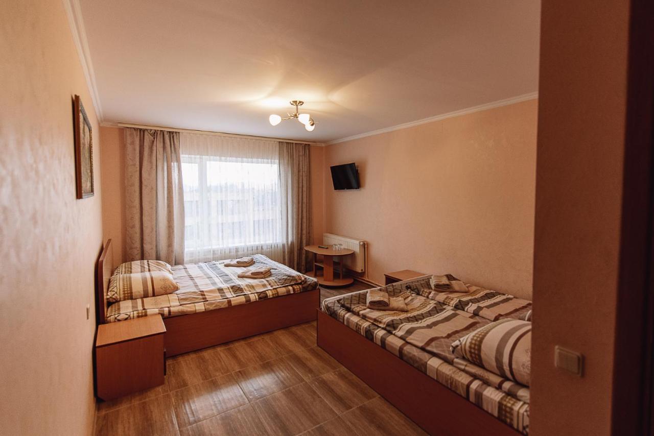 Toga Hotell Jablunytsja Exteriör bild